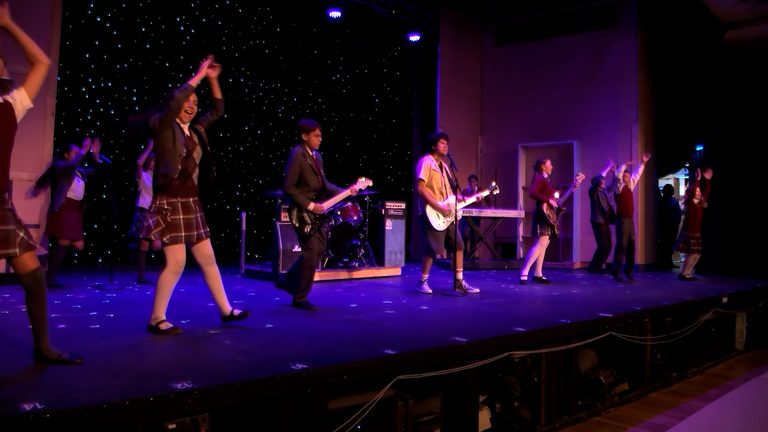 Utep Dinner Theatre Performs School Of Rock