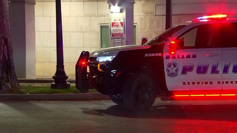 Vehicle Drives Into Dallas Crowd 4 Injured