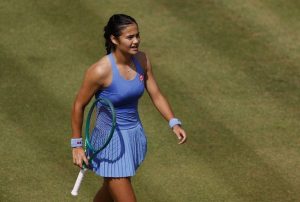 Vekic Advances To Queen S Final