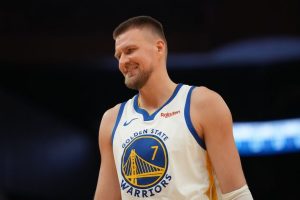 Warriors Sign Kristaps Porzingis