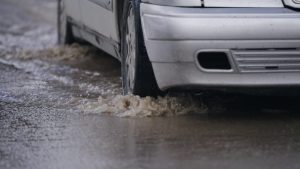 Water Main Break Closes Phillips Lane