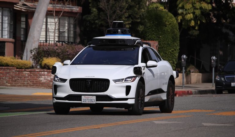Waymo Recalls 3 900 Robotaxis