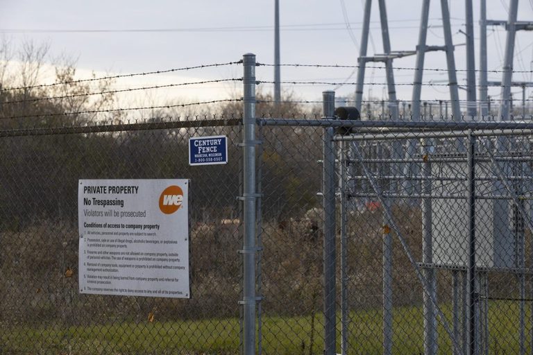 We Energies Seeks Easier Credit Standards