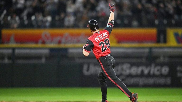 White Sox Demolish Royals 22 1