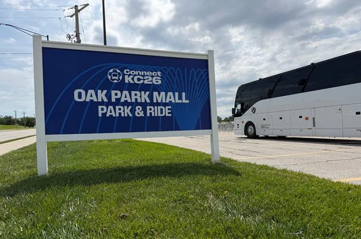 World Cup Fans Head To Oak Park Mall