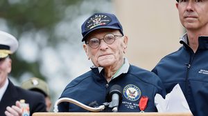 Wwii Veteran Arthur Rose Reflects On D Day 82 Years Later
