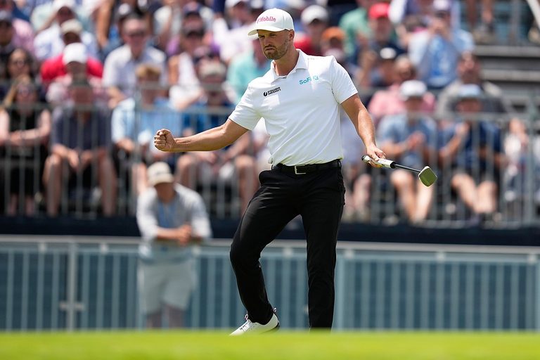 Wyndham Clark Leads Us Open