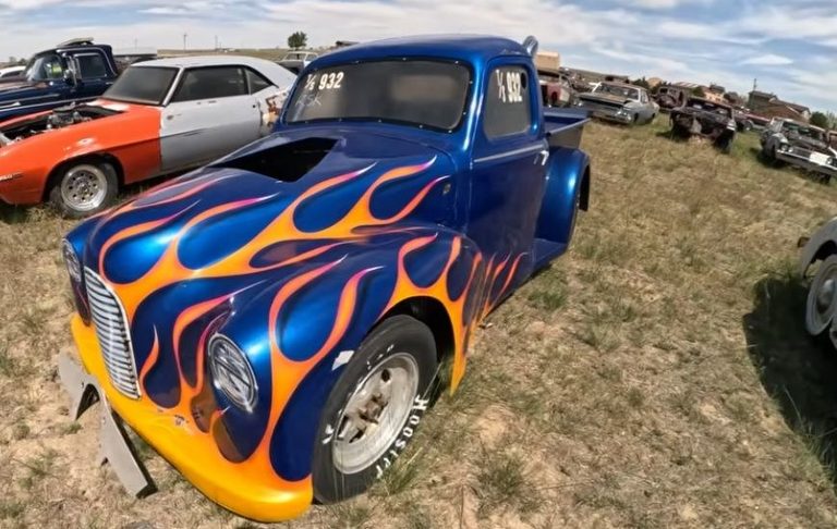 Wyoming Car Collection Up For Auction
