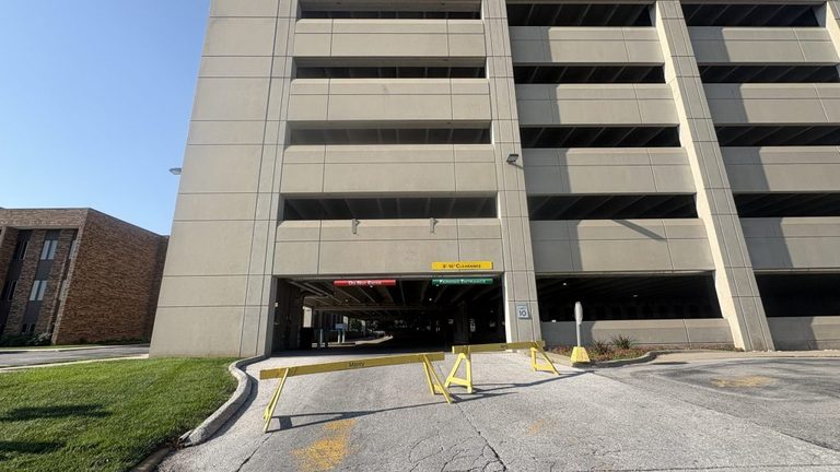 2 Dead In Shooting At Mercy Hospital Parking Garage