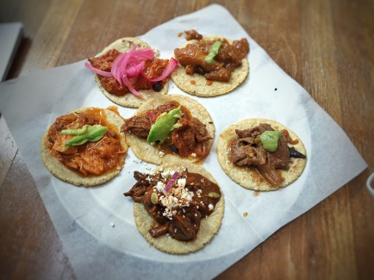 Guisados — Los Angeles