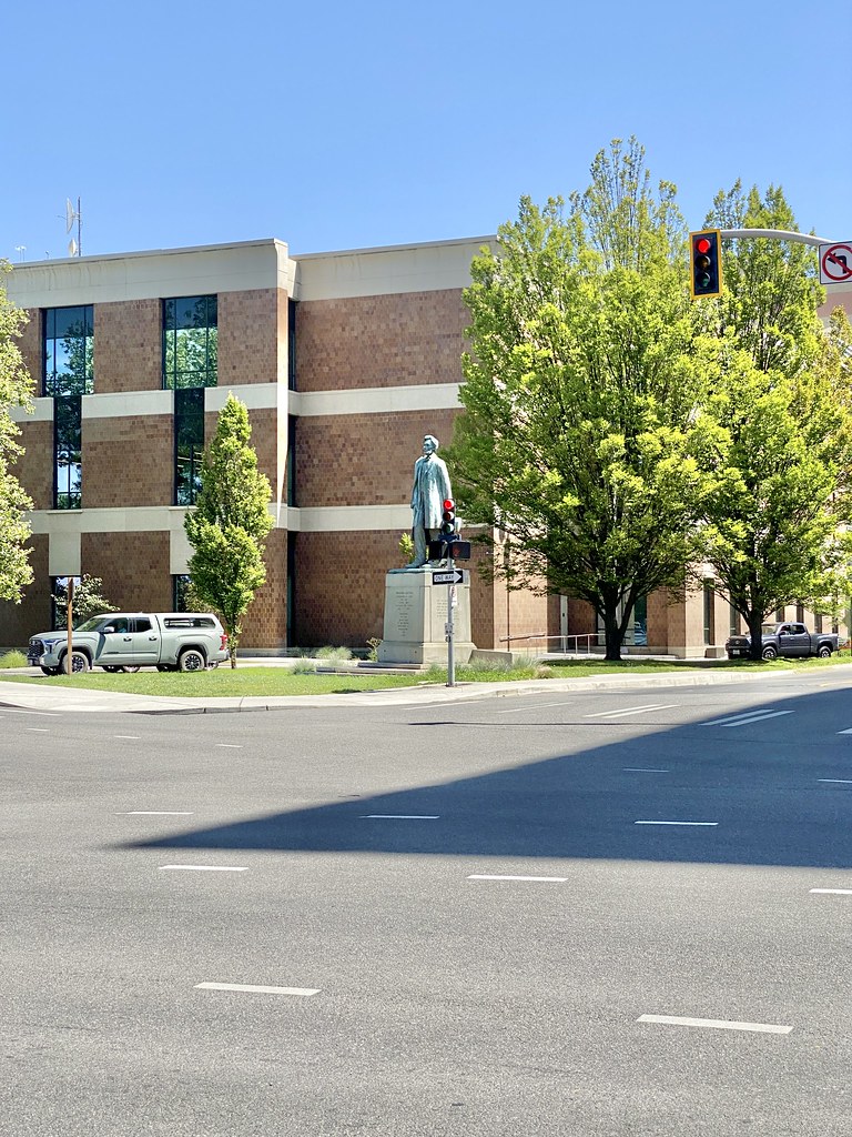 Spokane Public Library – Central Branch — Spokane
