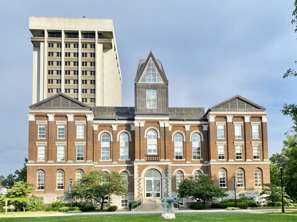UK's New Cancer and Ambulatory Building Reaches Major Milestone — and Lexington Earns Top Spot for Cat Lovers