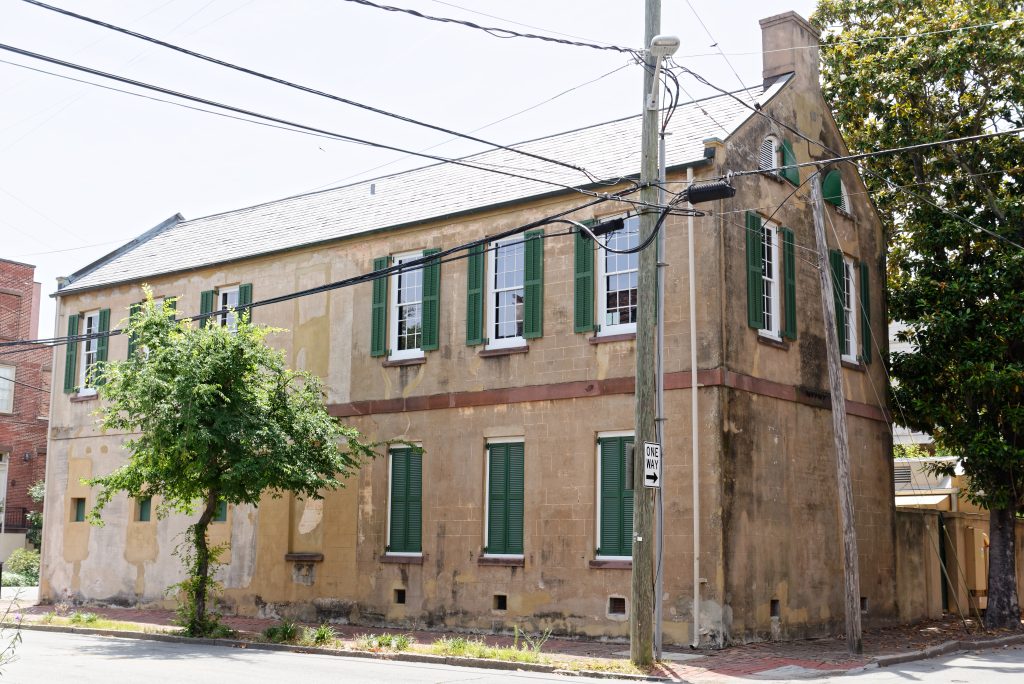Owens-Thomas House & Slave Quarters — Savannah