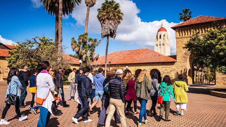 Ai Reshapes Higher Ed Program Discovery
