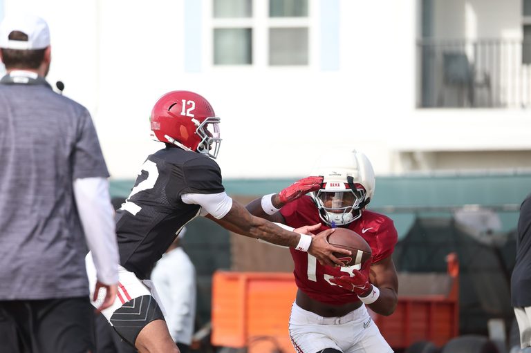 Alabama Freshman Rb Ej Crowell Key To Tide S Success