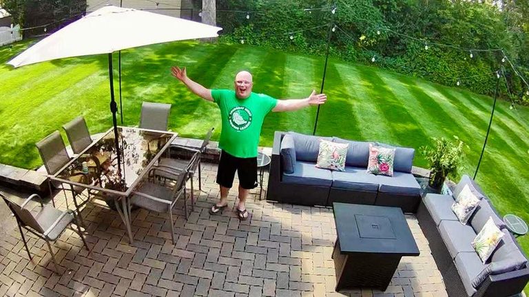 American Men S Lawn Care Obsession