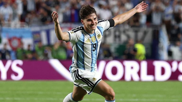 Argentina Advances To World Cup Semifinals