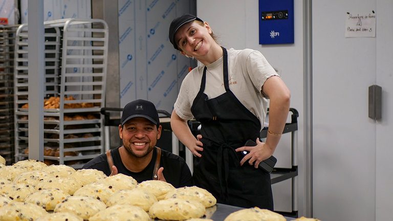 Arizona Bakery Owner Defends Business