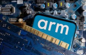 Arm Forecasts Quarterly Revenue Above Estimates