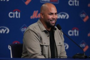 Beltr N Jones Kent Reflect On Hall Of Fame Journey