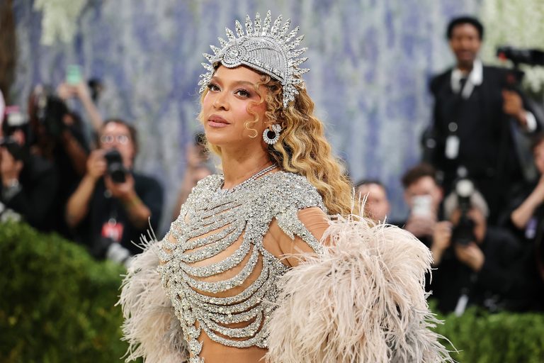 Beyonc Releases New Single