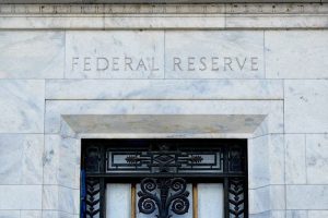 Bond Market Avoids Big Rate Bets