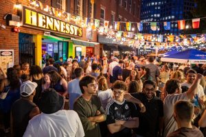 Boston S Hennessy S Closes After 30 Years