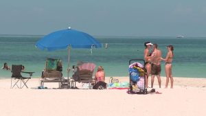 Bradenton Beach Prepares For Holiday Crowds