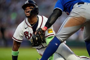 Braves Beat Padres 6 5