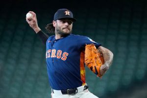 Brewers Acquire Lance Mccullers Jr