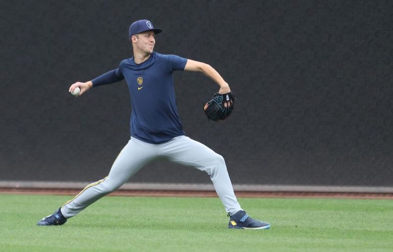 Brewers Misiorowski Out With Arm Fatigue