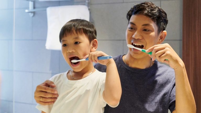 Brushing Teeth With Non Dominant Hand May Support Brain Health