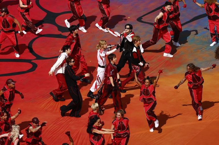 Bts Boycotts Grammys Over New Award Category