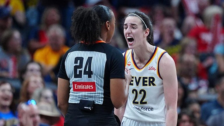 Caitlin Clark Argues With Referee