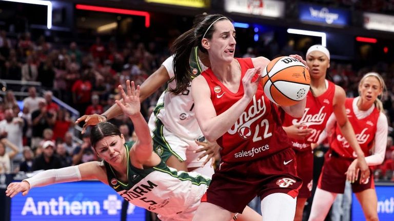 Caitlin Clark Makes History