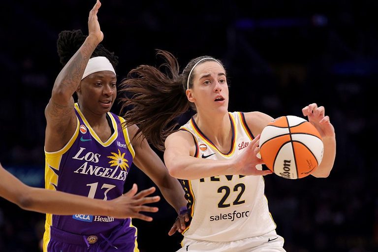 Caitlin Clark Returns To Court