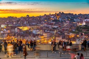 California Woman Finds Affordable Retirement In Portugal