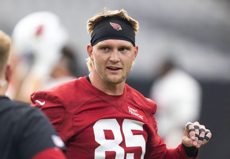 Cardinals Trey Mcbride Backtracks On Fanbase Comments
