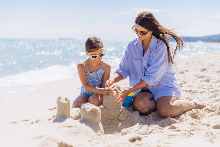 Casper Recreation Center Hosts Beach Day