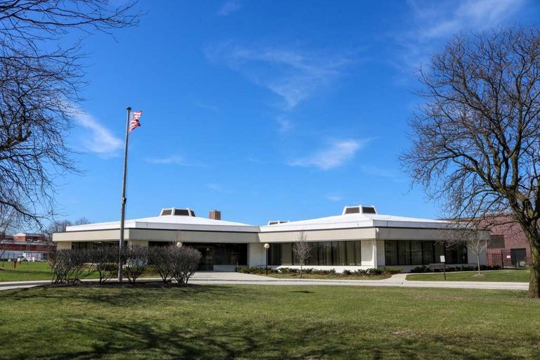 Chicago National Archives Closure