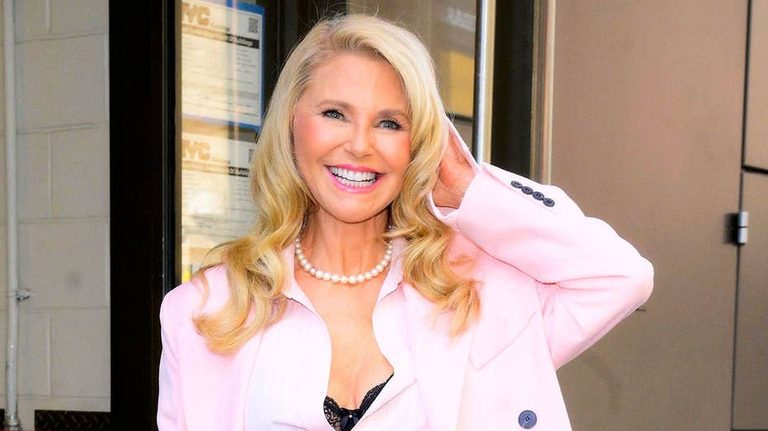 Christie Brinkley Reflects On Love And Soulmates