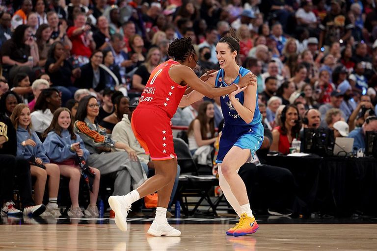 Clark Jones Lead Team Spoon To Wnba All Star Win