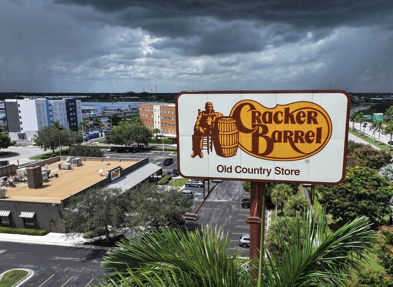 Cracker Barrel Revamps Strategy