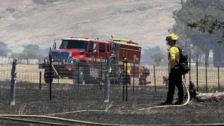 Crews Battle 15 Acre Grass Fire In Slo County