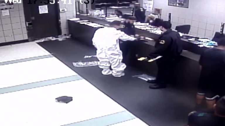 Dallas Da Won T Seek Death Penalty In Motel Beheading