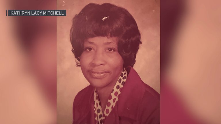 Dallas Senior Center Celebrates 105Th Birthday