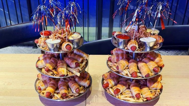 Dave Buster S Celebrates 250Th Anniversary
