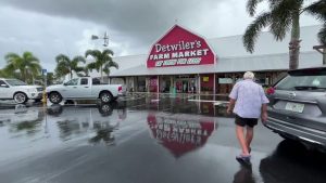 Detwiler S Farm Market Expands To North Port