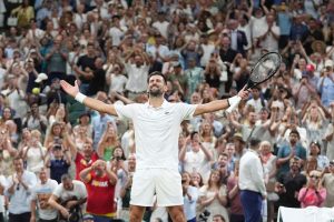 Djokovic Advances To Wimbledon Semifinals