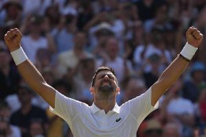 Djokovic Ties Federer S Record